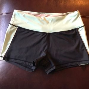 Gianni Bini workout shorts